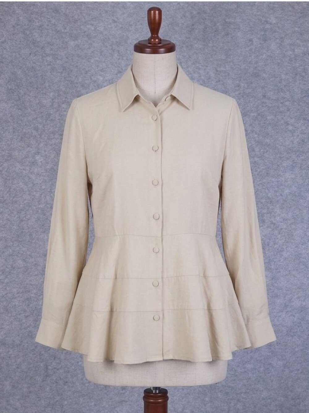 Pomander Place Tuckernuck Ashlen Blouse Womens Large Tan Tiered Fit Flare Top